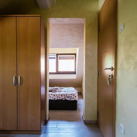 Atos Srebrno Jezero - And Restaurant *