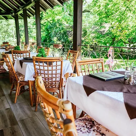 Atos Srebrno Jezero - And Restaurant