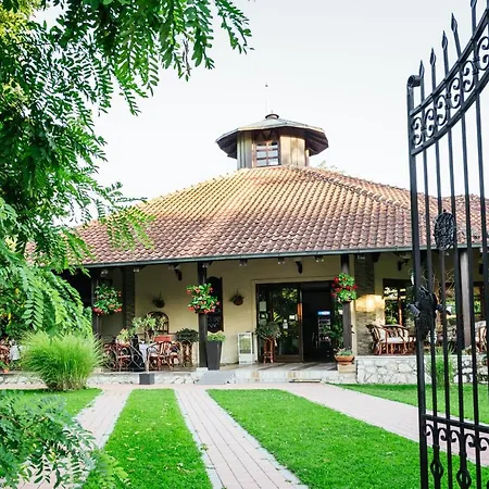 Hotel Atos Srebrno Jezero - And Restaurant Veliko Gradište