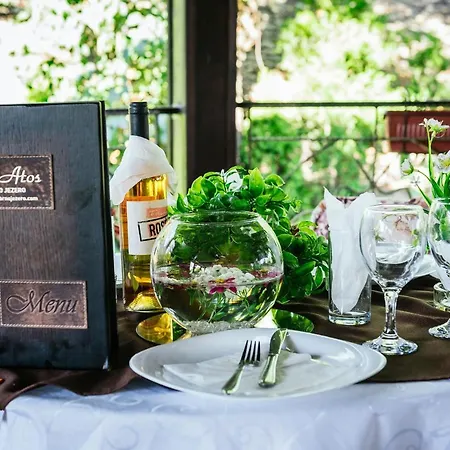 호텔 Atos Srebrno Jezero - And Restaurant Veliko Gradište