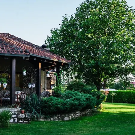 Atos Srebrno Jezero - And Restaurant 호텔 *