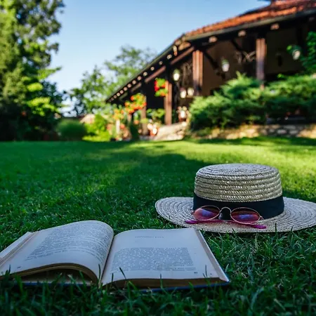 호텔 Atos Srebrno Jezero - And Restaurant