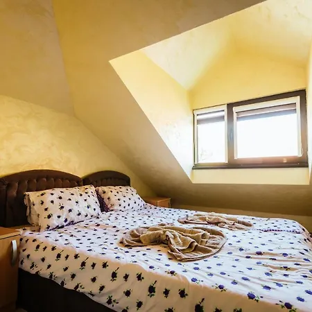 Atos Srebrno Jezero - And Restaurant 호텔 *