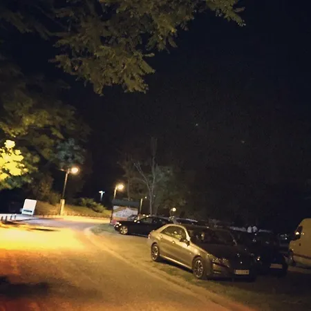 Atos Srebrno Jezero - And Restaurant Hotel *